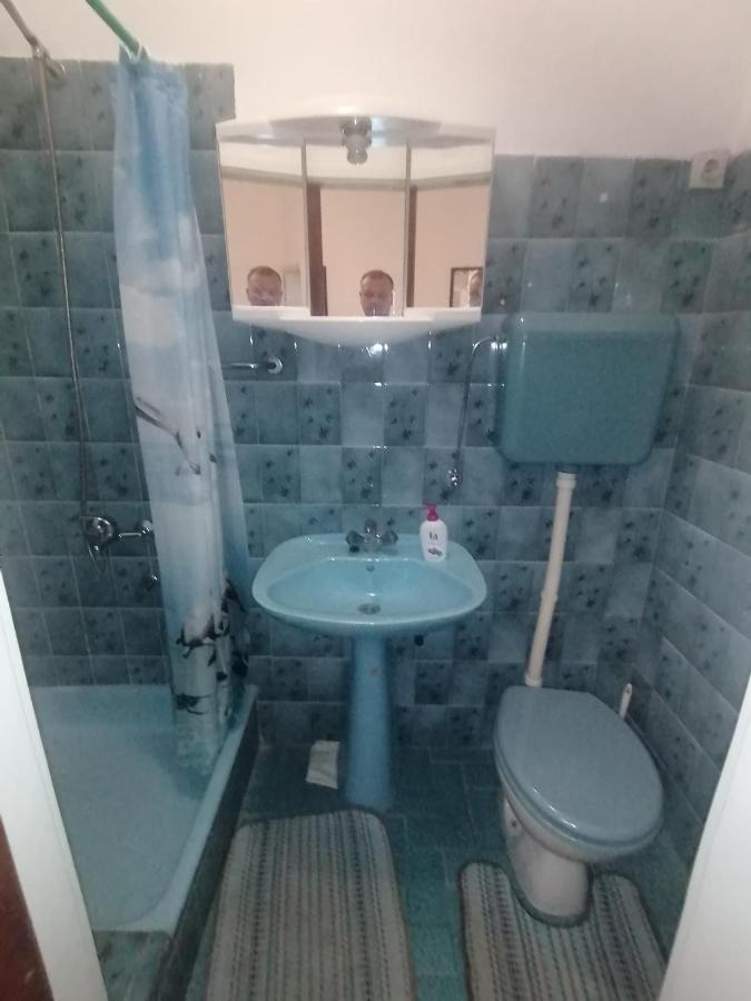 Marina Apartment End Rooms Вела-Лука Екстер'єр фото