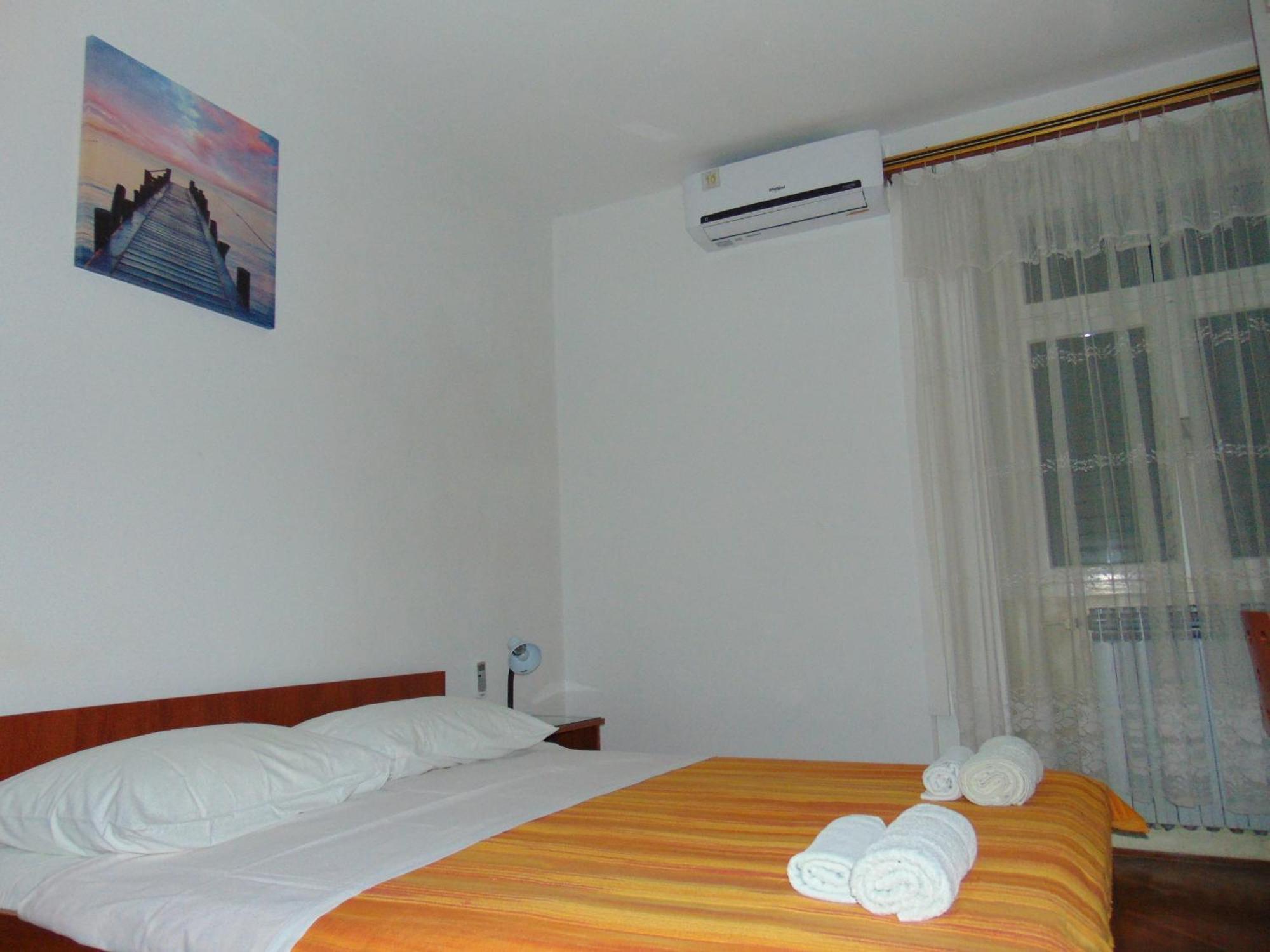 Marina Apartment End Rooms Вела-Лука Номер фото