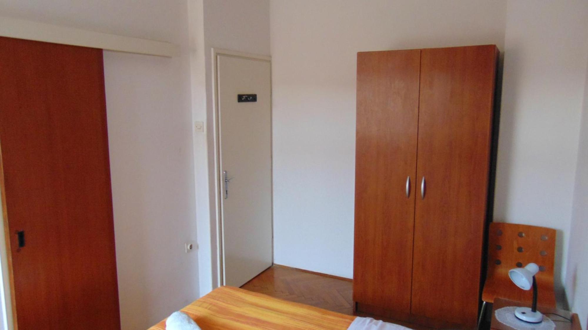 Marina Apartment End Rooms Вела-Лука Номер фото