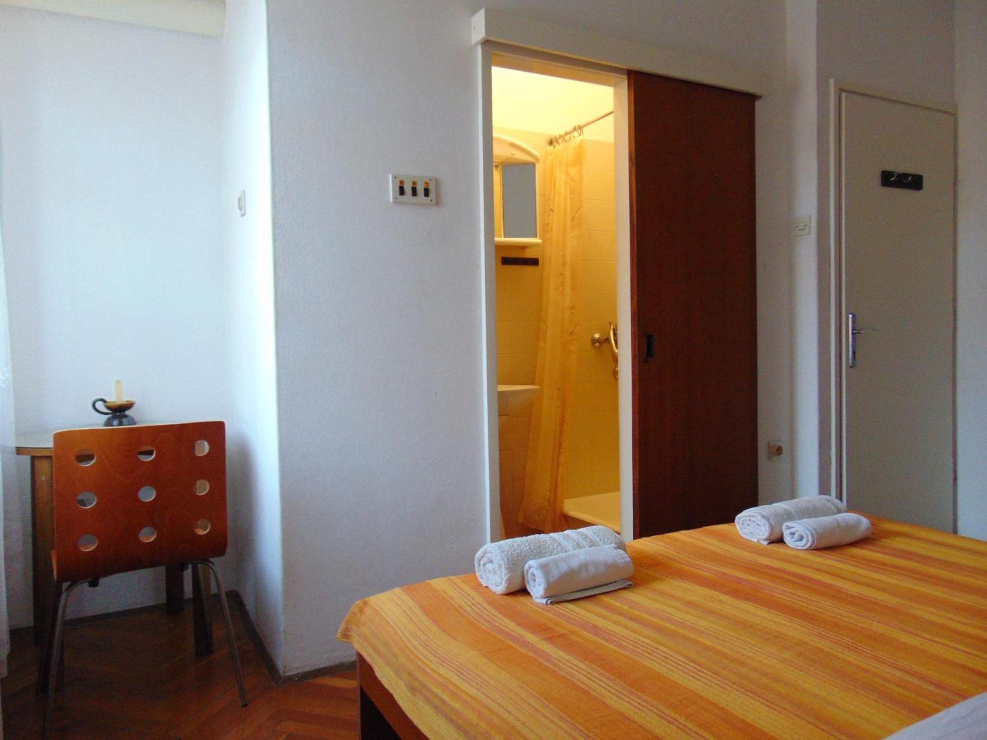 Marina Apartment End Rooms Вела-Лука Екстер'єр фото